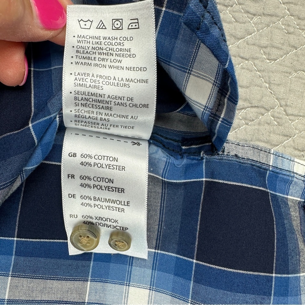 Men's Navy and White Plaid Button Down Shirt Lightweight Short Sleeve - Picture 9 of 9